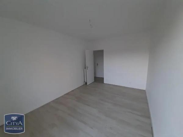 Appartement à louer 2 pièces 52.9m² Pau (64000)