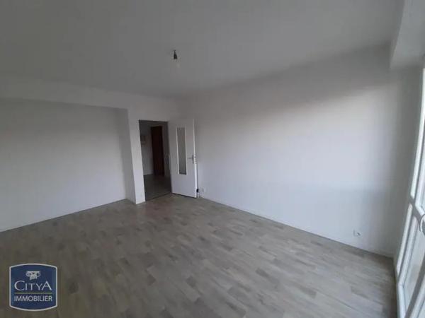 Appartement à louer 2 pièces 52.9m² Pau (64000)