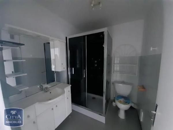 Appartement à louer 2 pièces 52.9m² Pau (64000)