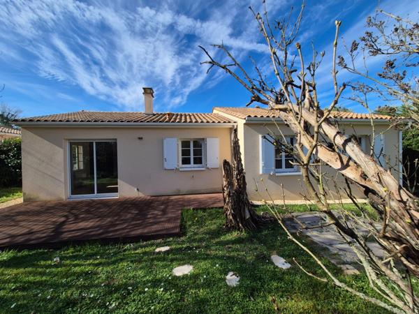 Plain-Pied, 3 chambres, secteur calme, 10 mn à pied des commerces, proche parc de Frégeneuil