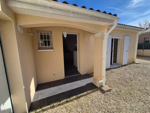 Plain-Pied, 3 chambres, secteur calme, 10 mn à pied des commerces, proche parc de Frégeneuil