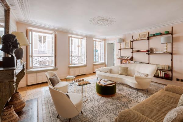Vente Appartement de luxe Paris 7 5 Pièces 115 m²