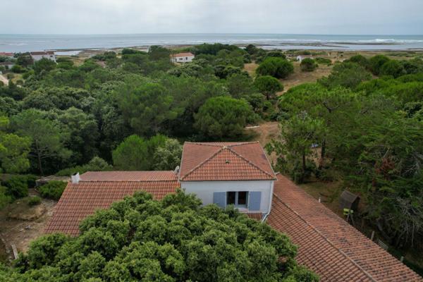 Vue sur les dunes et l'océan ! Une proposition rare à Saint Georges d'Oléron.