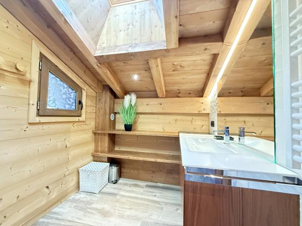 Combloux (74920) CHARMANT CHALET ALPIN