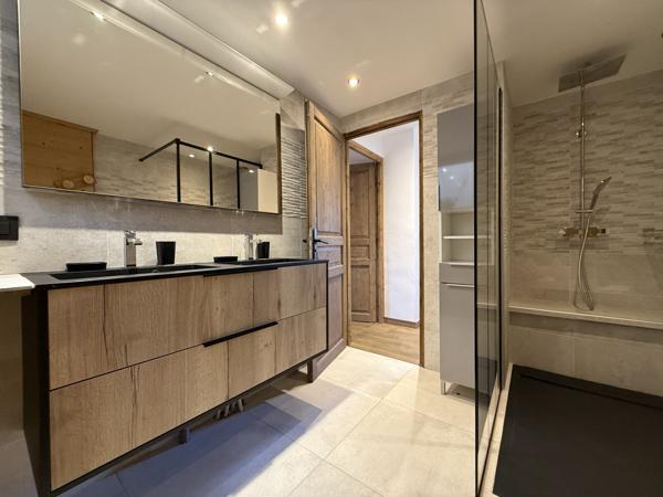 Combloux (74920) CHARMANT CHALET ALPIN