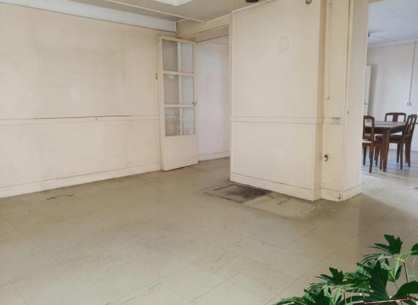 MAISON à vendre VITTEL (88) Possibilité création 2 appartements T2 et T3 avec TERRAIN de 400 m2 + TERRAIN de 1973 m2