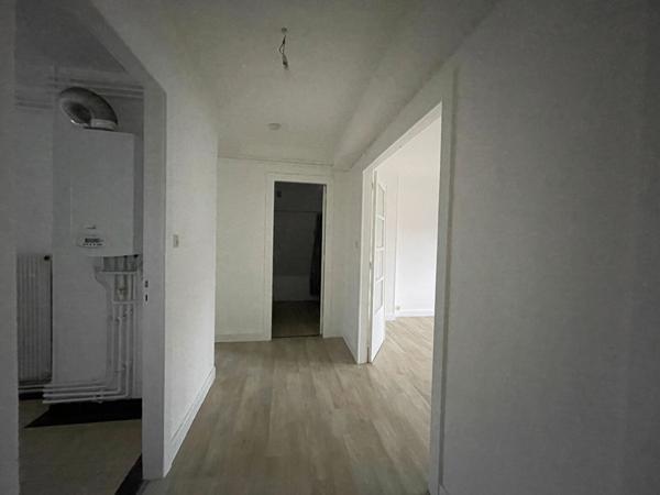 Appartement BALCON - 2 CHAMBRES - 1 BUREAU