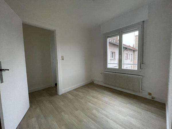 Appartement BALCON - 2 CHAMBRES - 1 BUREAU