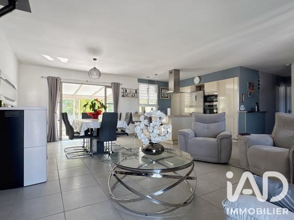 Maison à vendre 6 pièces 126 m² Vic-sur-Aisne