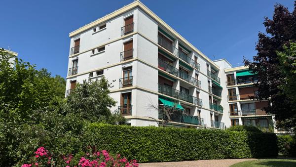 Appartement Bois D Arcy 4 pièce(s) 74.70 m2