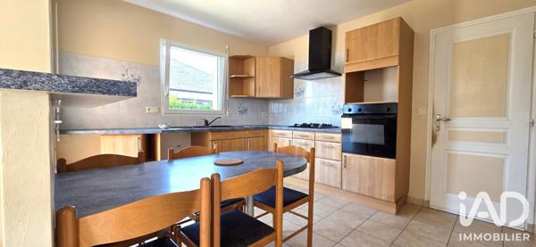 Maison à vendre 5 pièces 99 m² Séné