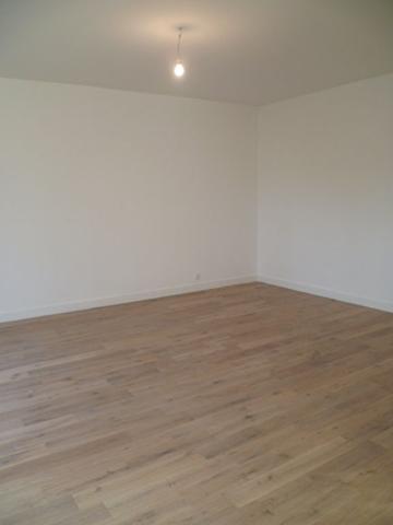 YERRES 2 Pièces 52 m² centre ville PARC DE VIRGINIE