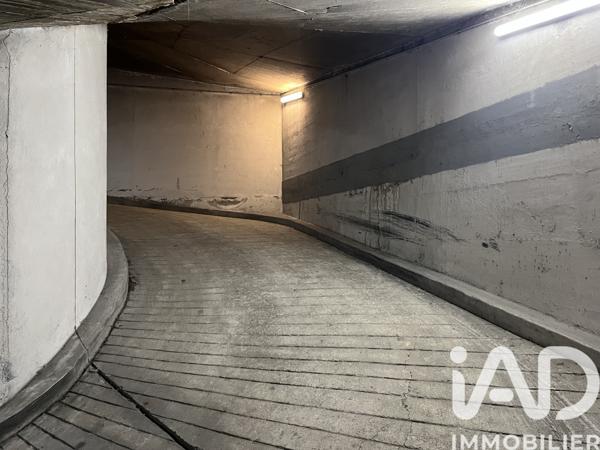 Parking à vendre 12,6 m² Paris 14