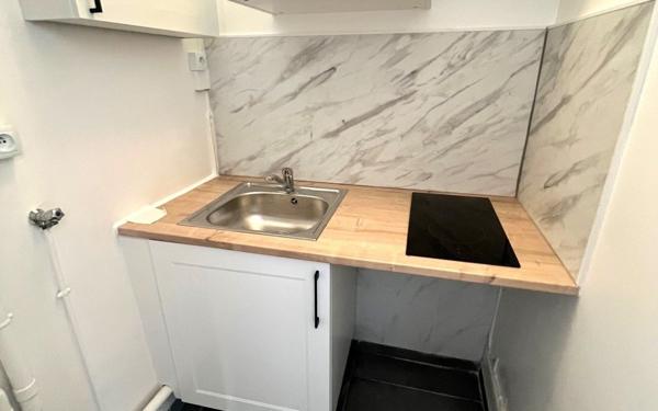 Appartement à louer    2 pièces • 16,25 m2 Vincennes