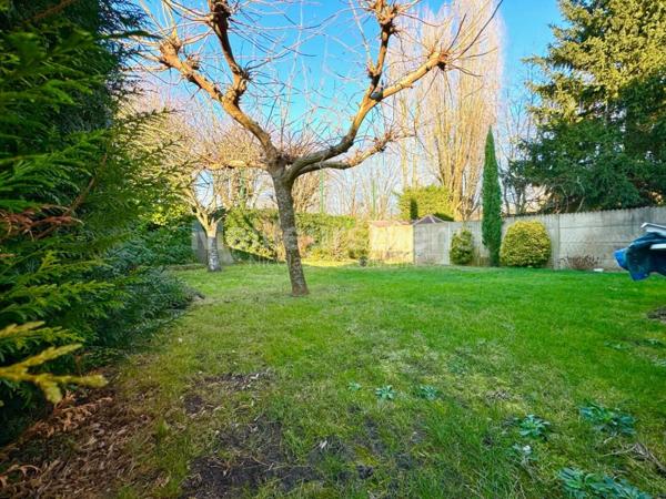 Vaujours proche du parc Poudrerie...