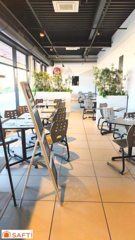 Fonds de brasserie, bar et sa belle terrasse ensoleillée dans un emplacement privilégié à fort passage.