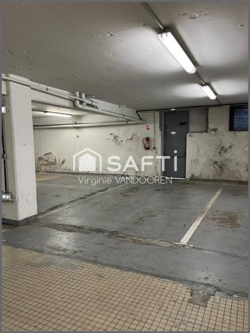 Place de parking sécurisée – Centre-ville