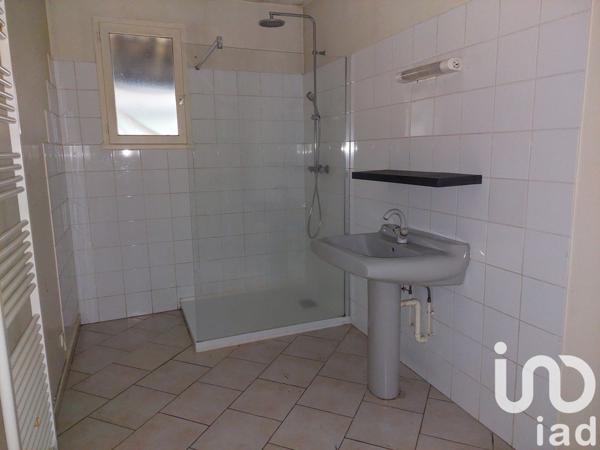 Maison 5 pièces de 600 m² à Ambazac (87240)