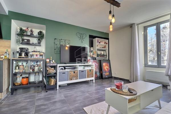 A VENDRE Maison Pussay 4 pièce(s) 82 m2