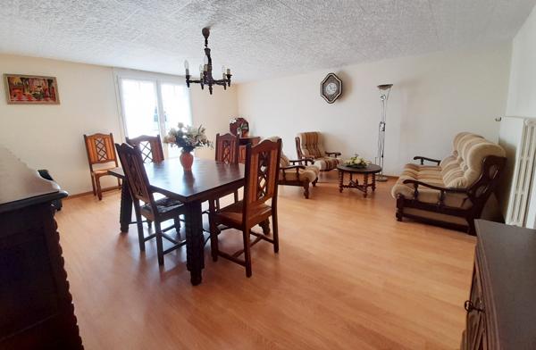 Longère 130m² à restaurer MESANGER