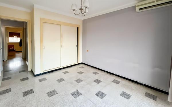 Appartement à vendre    4 pièces • 77 m2 La Valette-du-Var