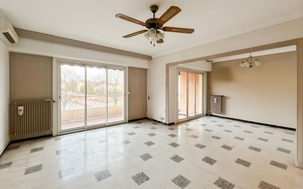 Appartement à vendre    4 pièces • 77 m2 La Valette-du-Var