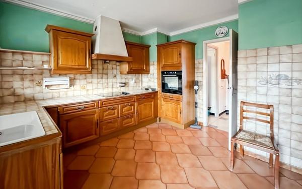 Appartement à vendre    4 pièces • 77 m2 La Valette-du-Var