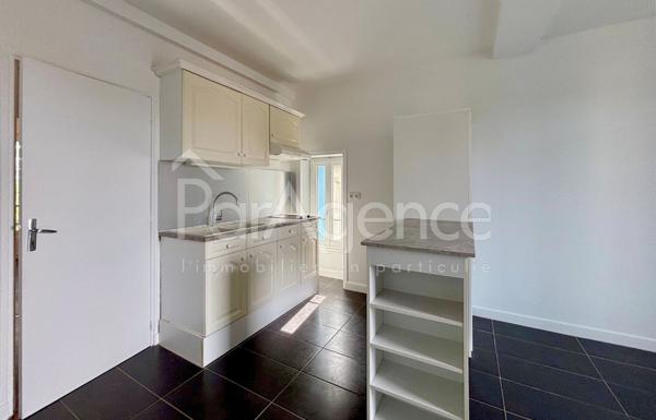 Appartement T2 rénové À 150 m de la plage
