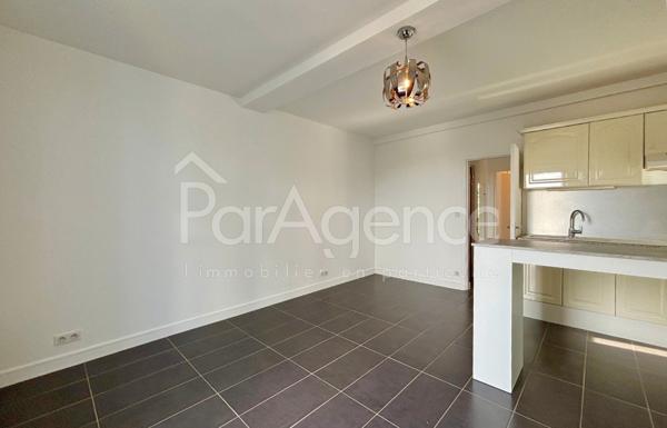 Appartement T2 rénové À 150 m de la plage