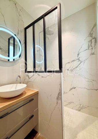 Appartement T2 rénové À 150 m de la plage