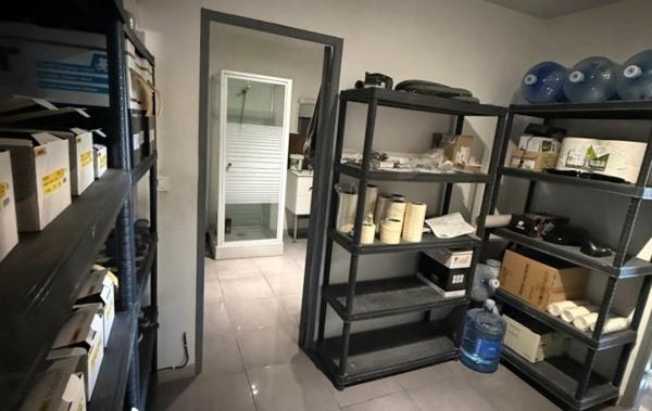 Vente Activité commerciale + garage Simiane-collongue   