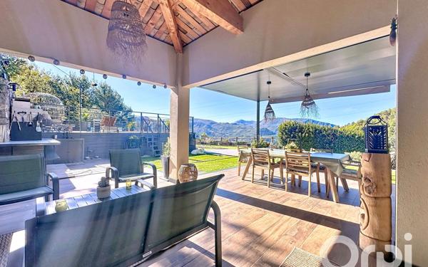 Maison à vendre    4 pièces •  La Roquette-sur-Var