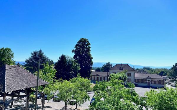 Appartement à vendre    3 pièces • 85 m2 Morestel