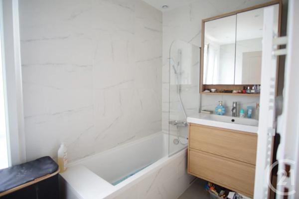 Maison à vendre  5 pièces - 90 m 2   CRETEIL  - 94