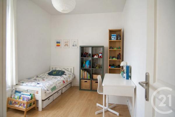Maison à vendre  5 pièces - 90 m 2   CRETEIL  - 94