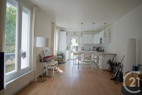 Maison à vendre  5 pièces - 90 m 2   CRETEIL  - 94