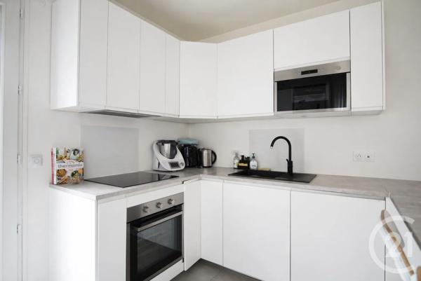 Maison à vendre  5 pièces - 90 m 2   CRETEIL  - 94