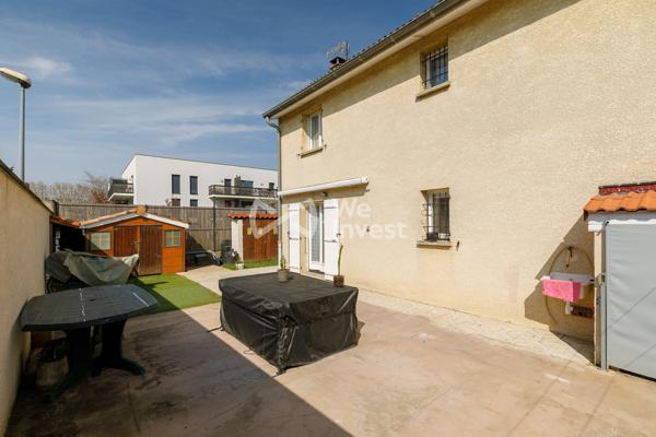 EXCLUSIVITÉ – MAISON INDIVIDUELLE 132M2 DE SURFACE UTILE RARE À VAULX-EN-VELIN