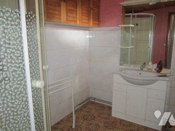 Maison de 101, 3 chambres.