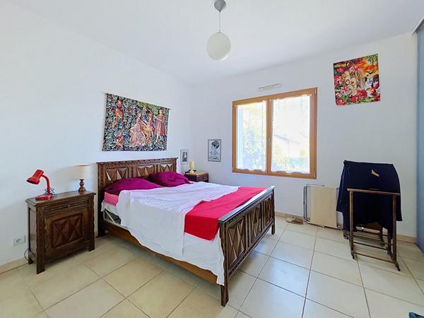 Maison de plain pied de 192m² Saint-Jean-De-Linières