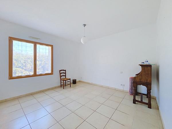 Maison de plain pied de 192m² Saint-Jean-De-Linières