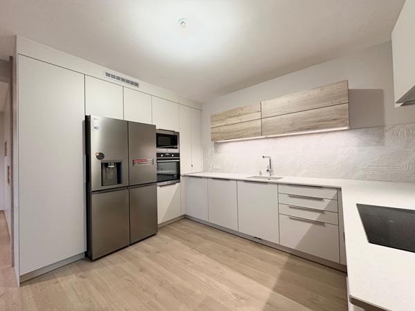 APPARTEMENT T4 AVEC TERRASSE ET GARAGE