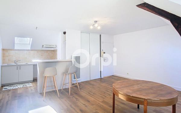 Appartement à louer    3 pièces •  Brive-la-Gaillarde