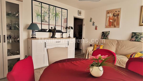 CUSSET A PROXIMITÉ DE TOUTES COMMODITÉS (PROCHE MAGASIN CARREFOUR)