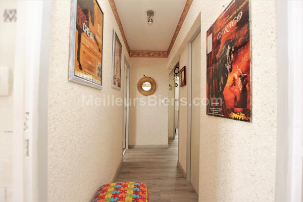 CUSSET A PROXIMITÉ DE TOUTES COMMODITÉS (PROCHE MAGASIN CARREFOUR)