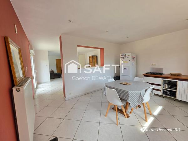 Maison individuelle semi plain pied 5 chambres avec grand garage