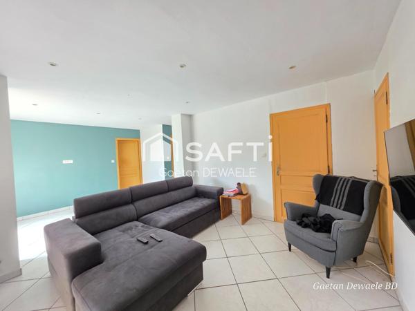 Maison individuelle semi plain pied 5 chambres avec grand garage
