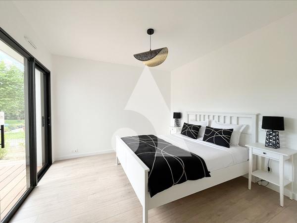 Maison 8 pièces 163 m2