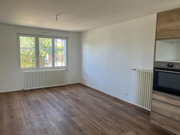 Maison T6 BRIENNE LE CHATEAU Ref 66A