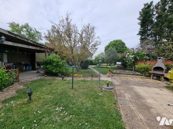 45120 CORQUILLEROY - VIAGER OCCUPE